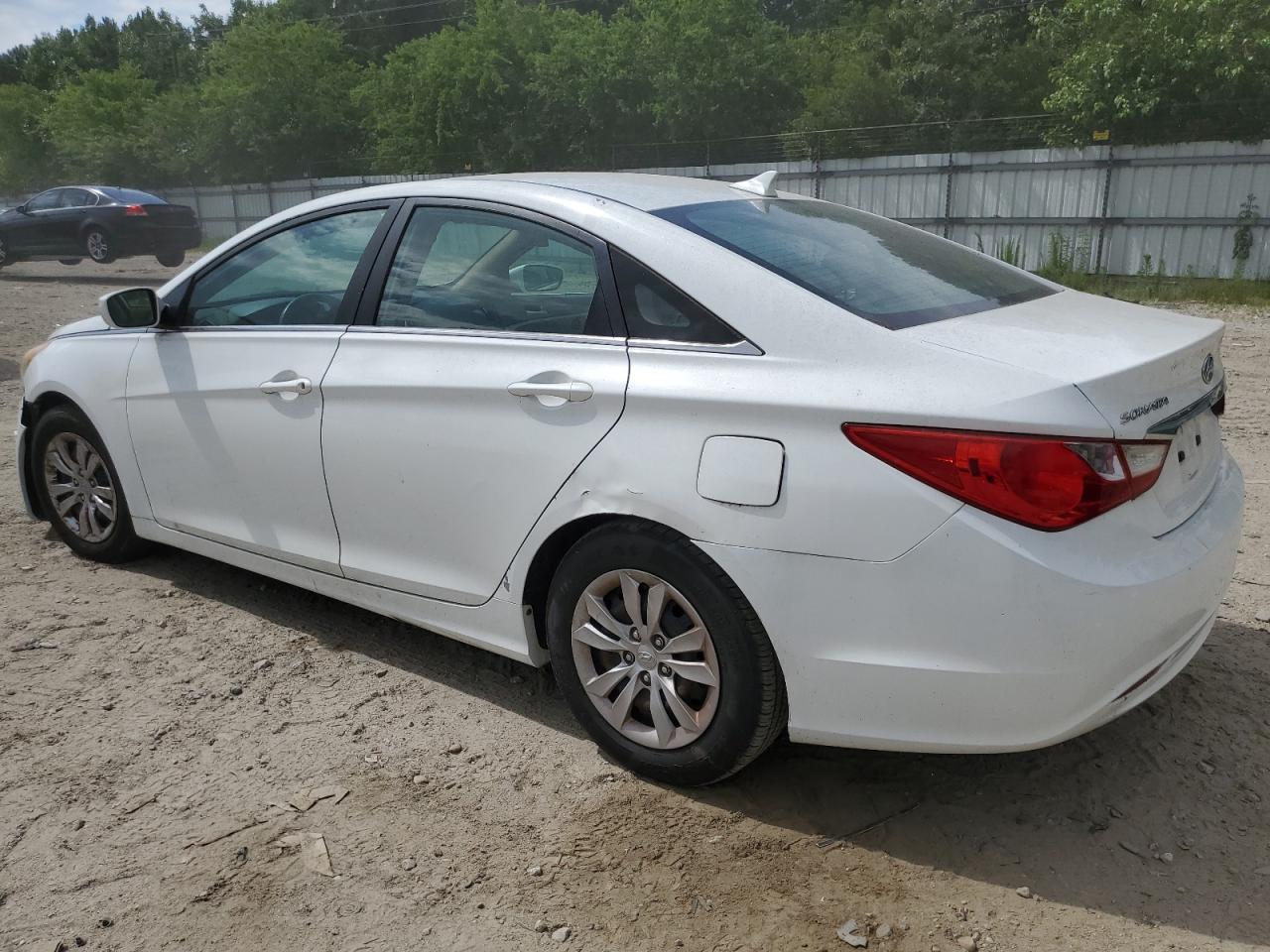 2011 HYUNDAI SONATA GLS photo 2
