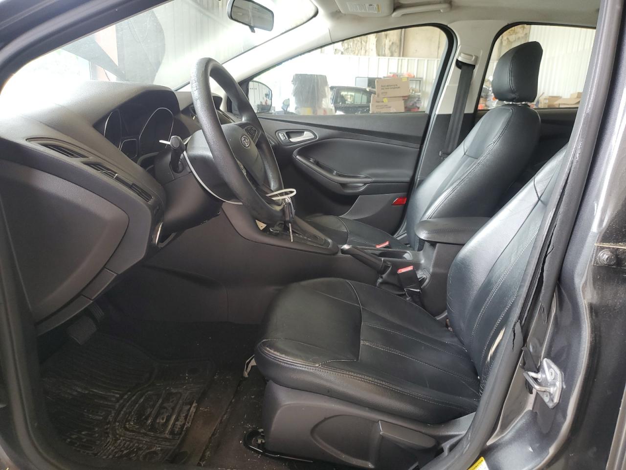 2017 FORD FOCUS SEL photo 13