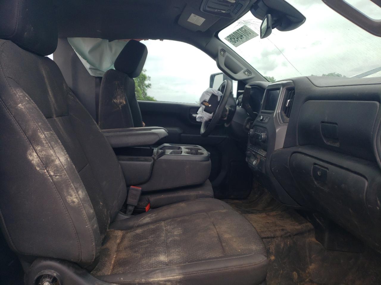 2025 CHEVROLET SILVERADO K2500 HEAVY DUTY photo 10