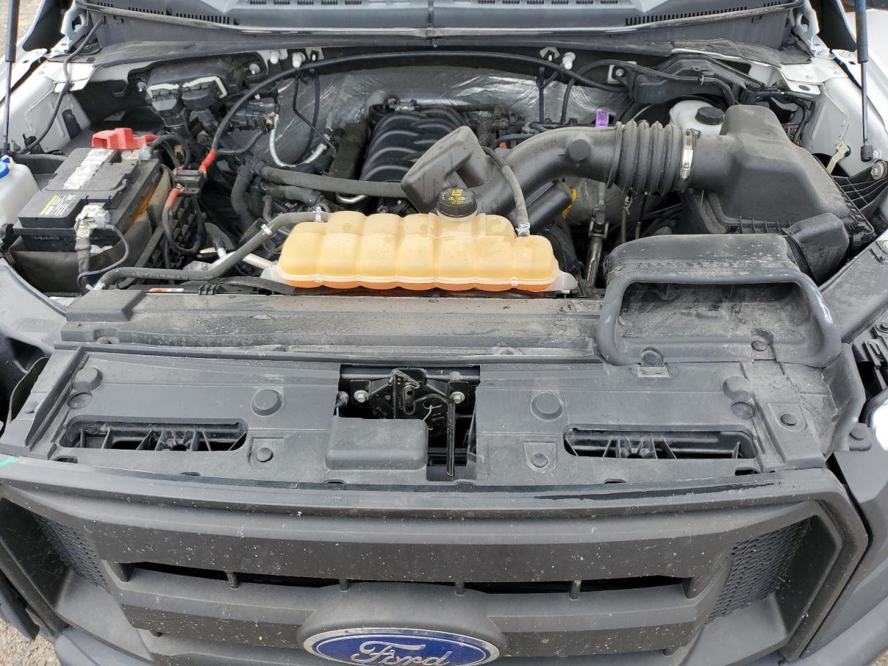 2016 FORD F150 SUPERCREW photo 11