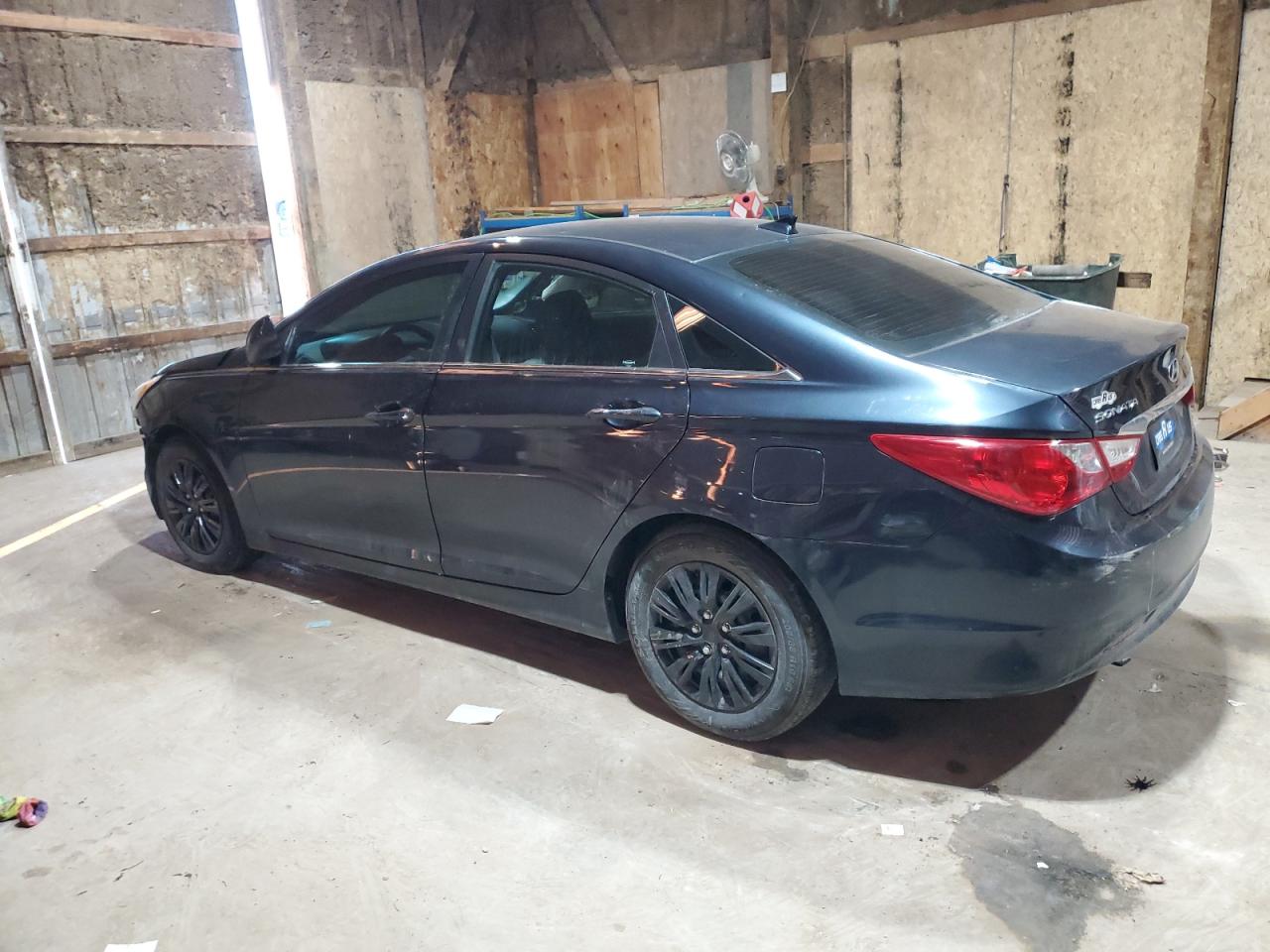 2012 HYUNDAI SONATA GLS photo 3