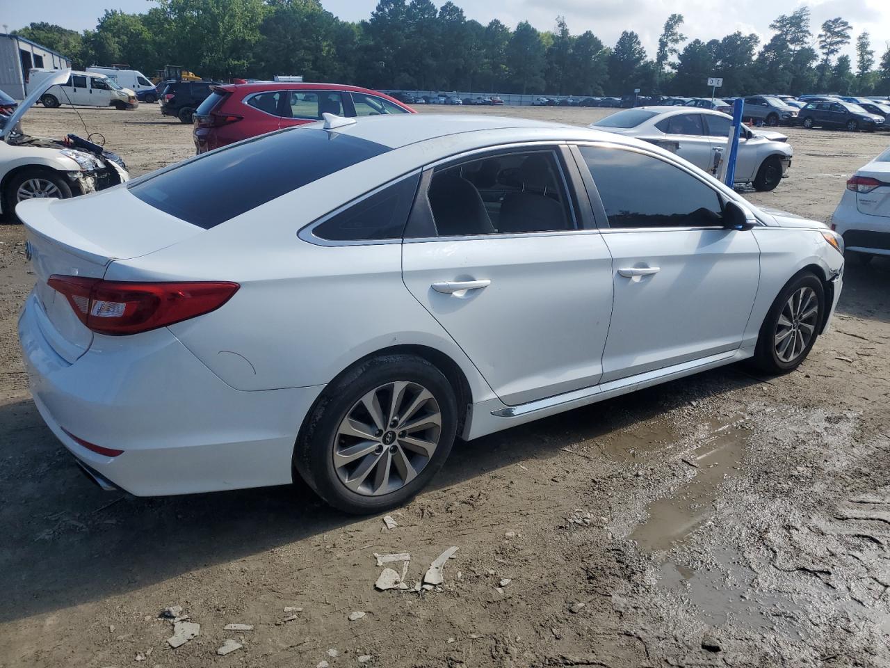 2015 HYUNDAI SONATA SPORT photo 3