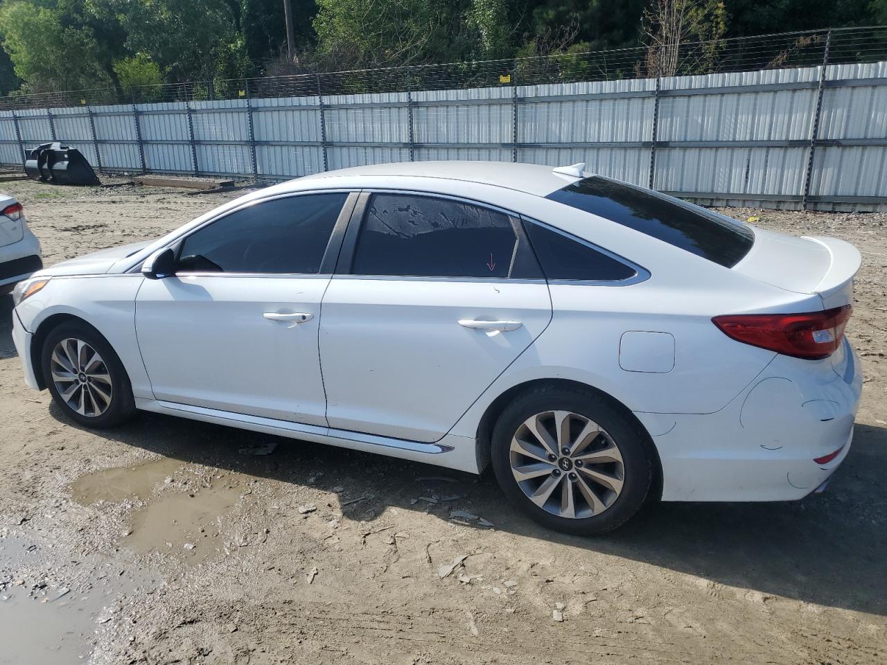2015 HYUNDAI SONATA SPORT photo 2
