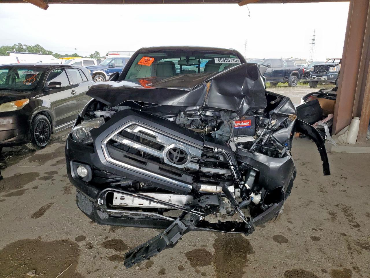 2017 TOYOTA TACOMA DOUBLE CAB photo 9