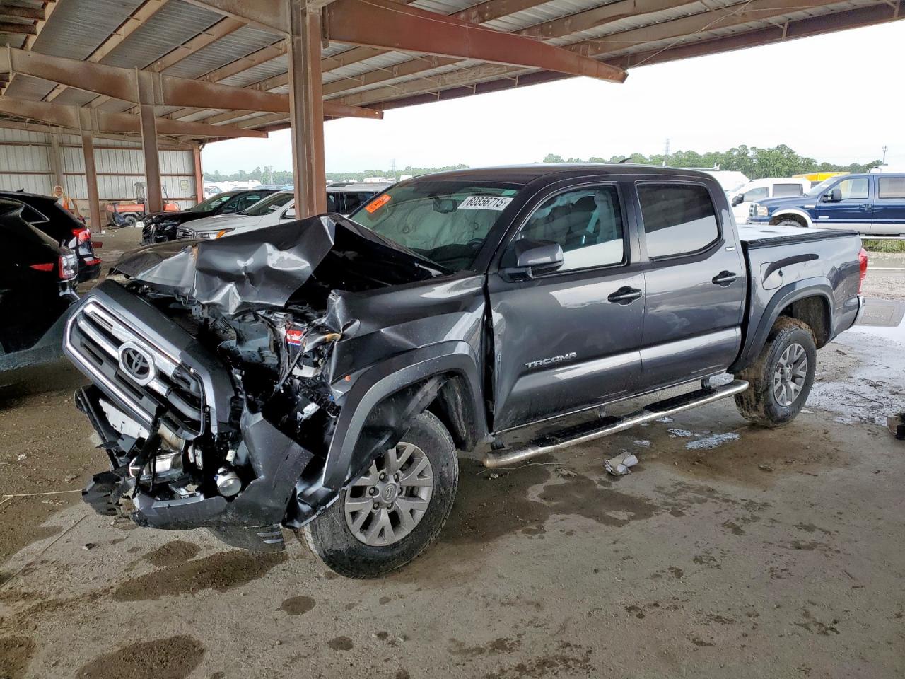 2017 TOYOTA TACOMA