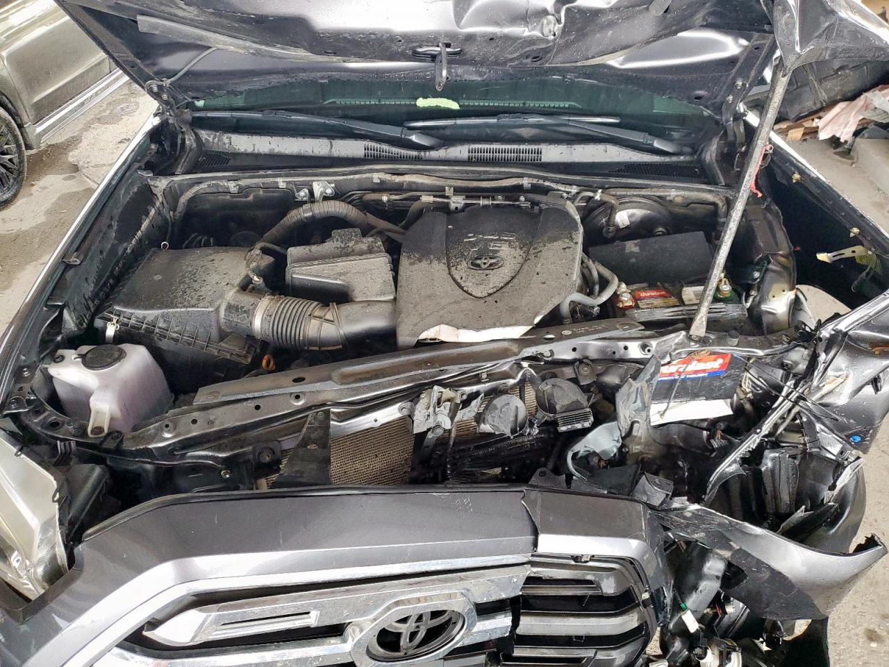 2017 TOYOTA TACOMA DOUBLE CAB photo 21