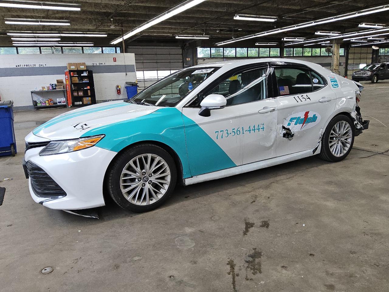 2019 TOYOTA CAMRY