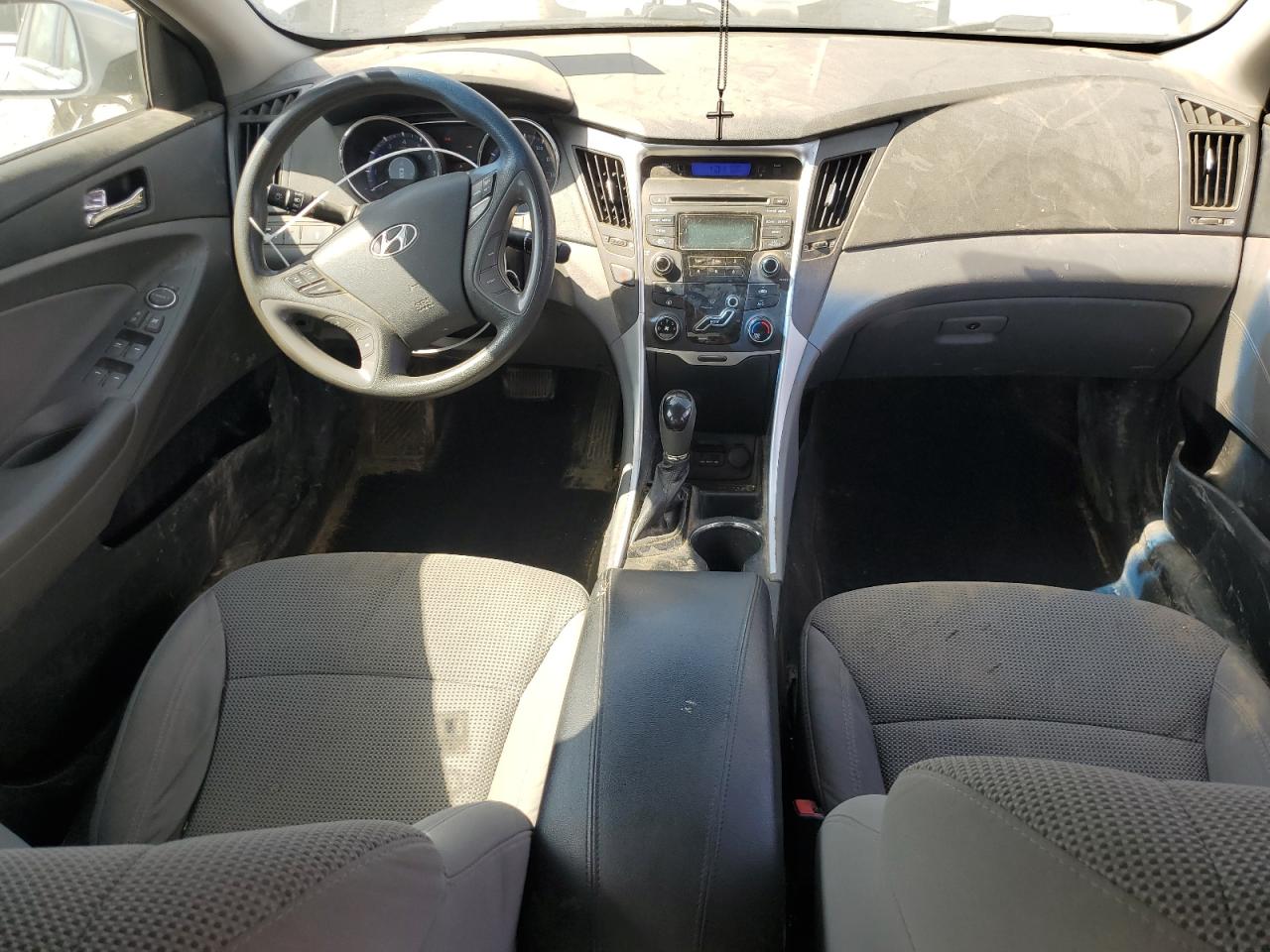2013 HYUNDAI SONATA GLS photo 15