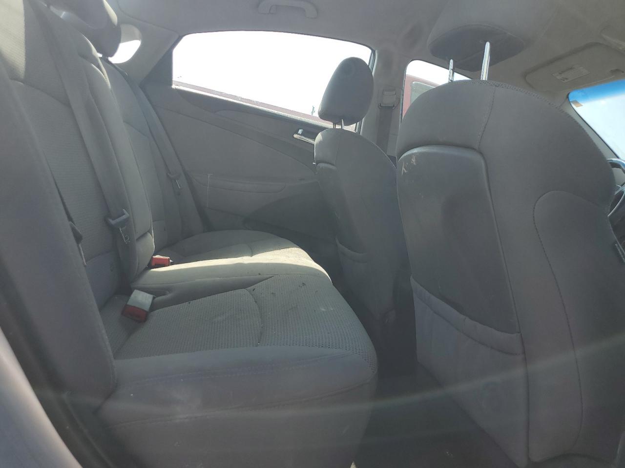 2013 HYUNDAI SONATA GLS photo 19