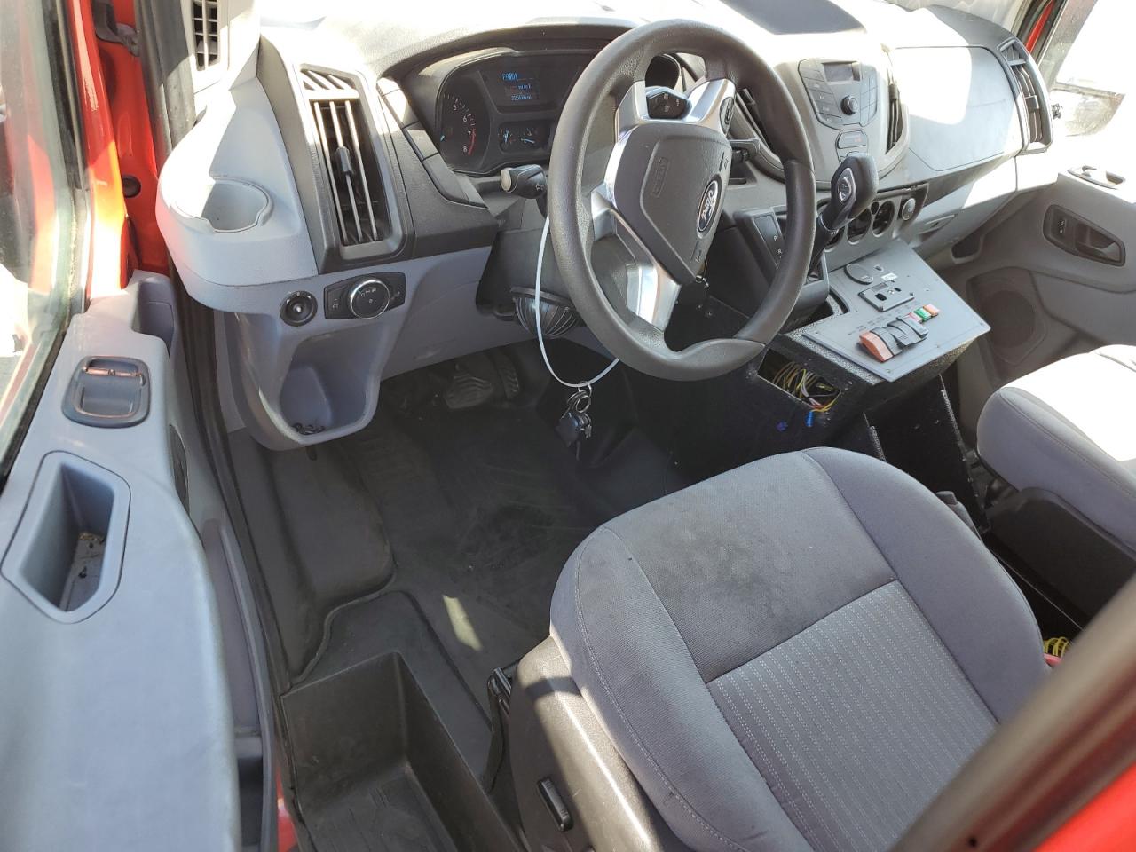 2018 FORD TRANSIT T-250 photo 15