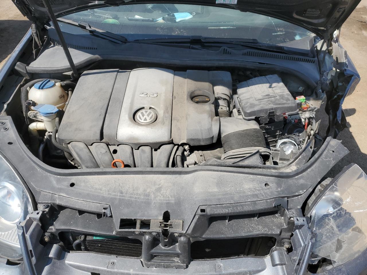 2009 VOLKSWAGEN JETTA S photo 11