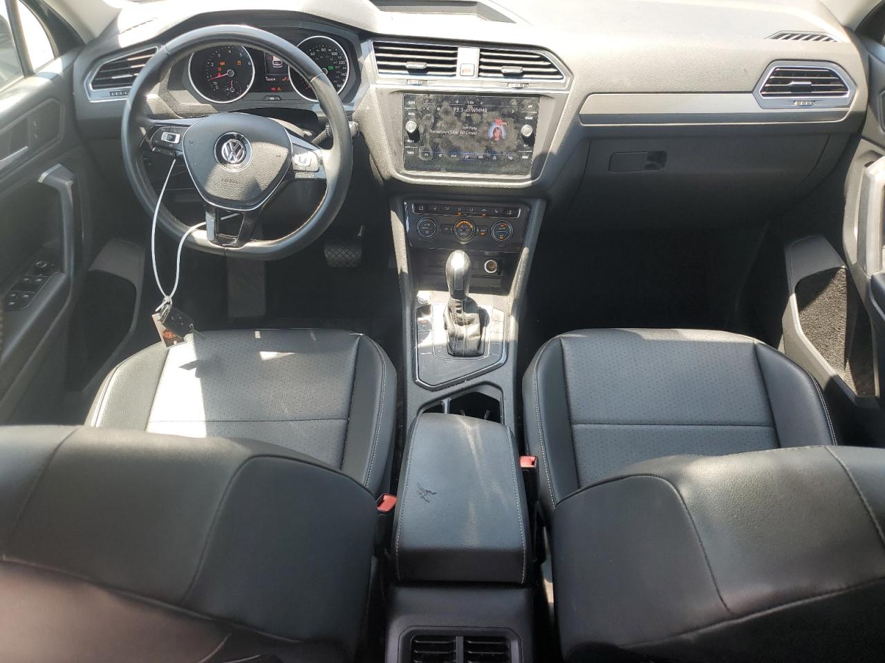 2021 VOLKSWAGEN TIGUAN SE photo 22
