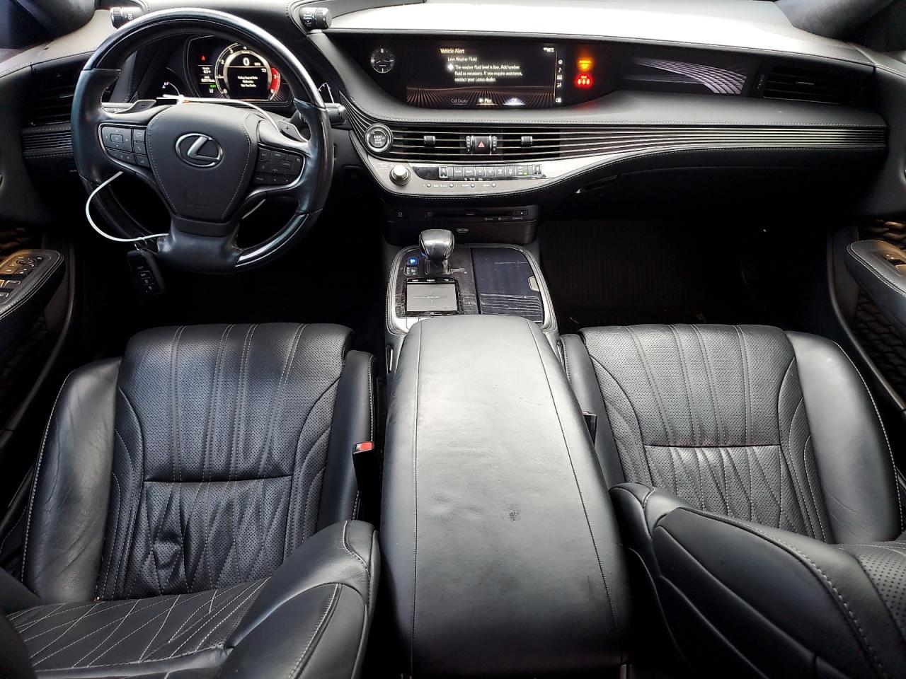 2019 LEXUS LS photo 15