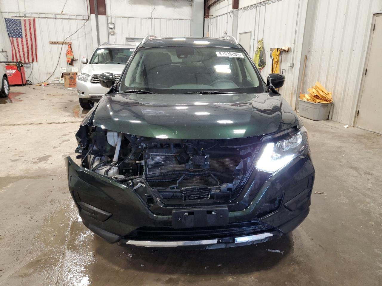 2019 NISSAN ROGUE SV photo 5