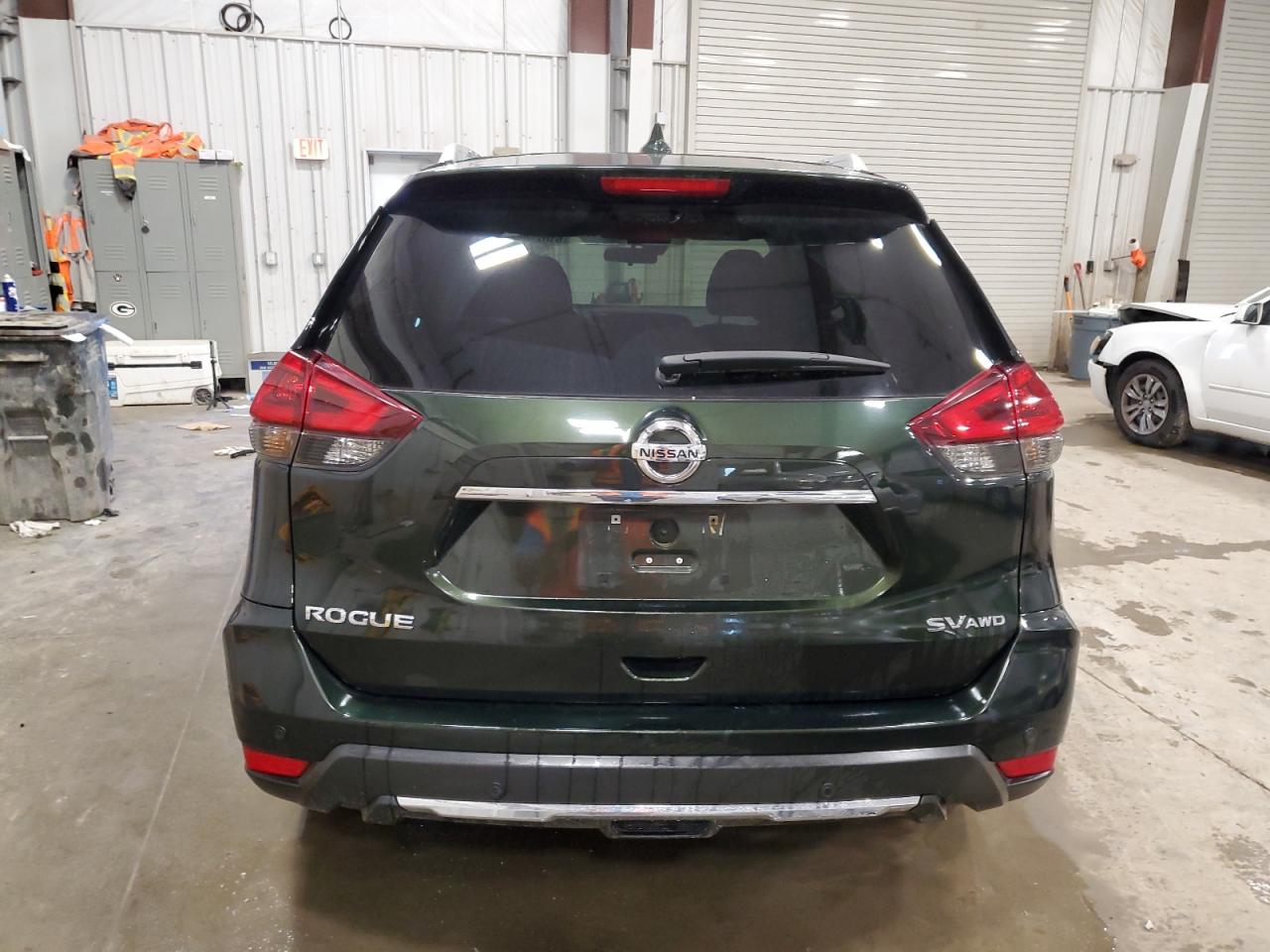 2019 NISSAN ROGUE SV photo 6