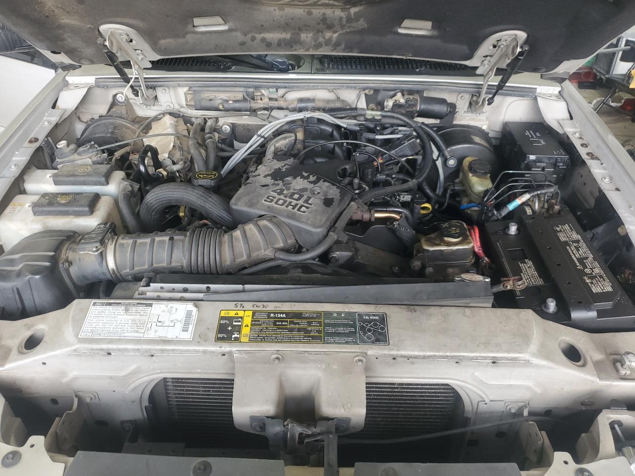 2002 FORD EXPLORER photo 11