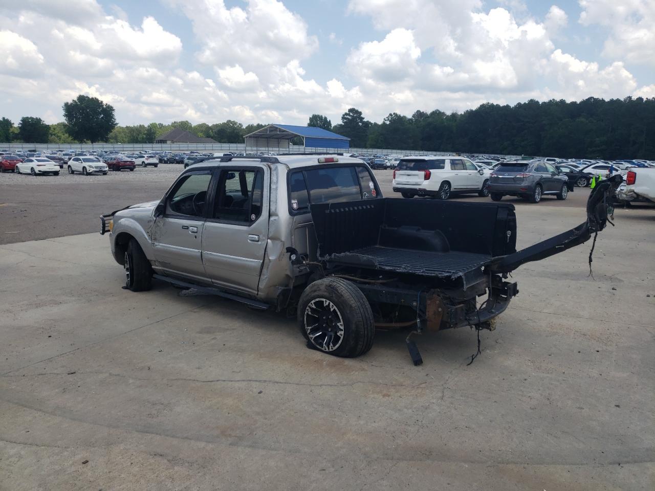 2002 FORD EXPLORER photo 2