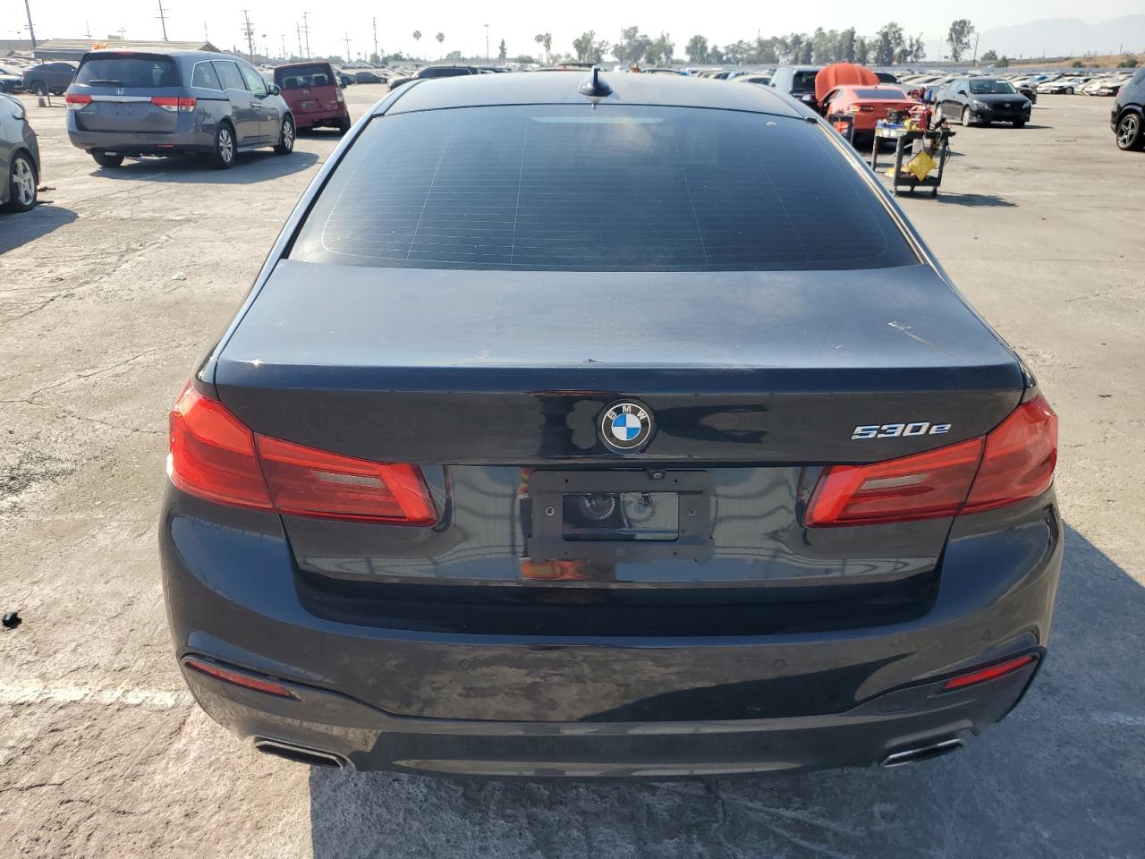 2020 BMW 530E photo 6