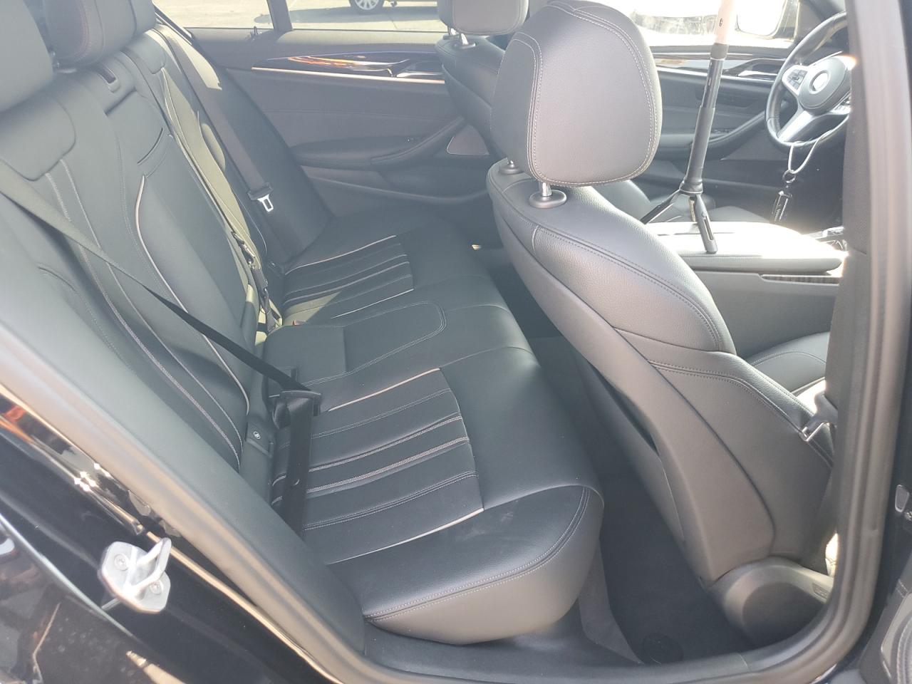 2020 BMW 530E photo 10