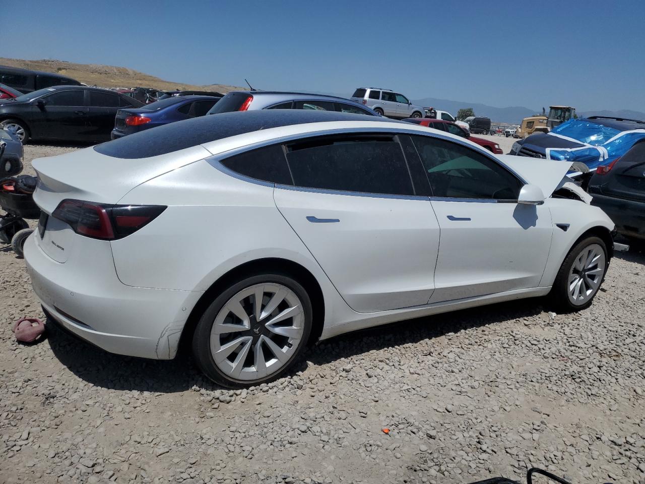 2019 TESLA MODEL 3 photo 5