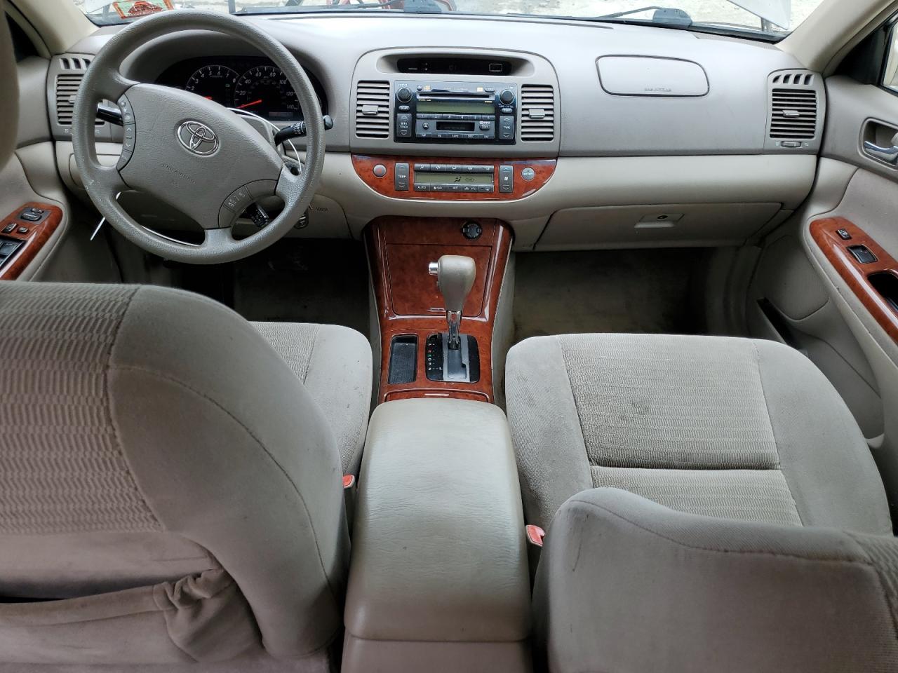2005 TOYOTA CAMRY LE photo 8