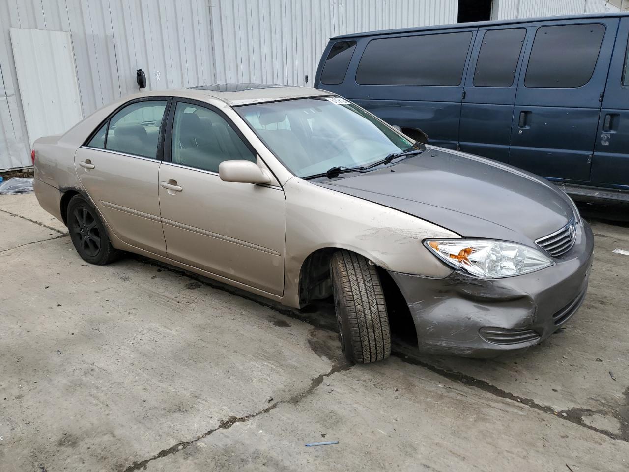 2005 TOYOTA CAMRY LE photo 4