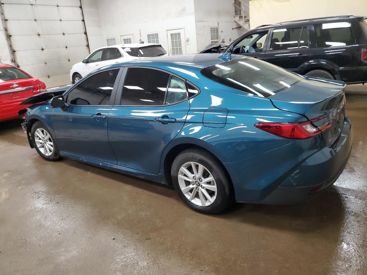 2025 TOYOTA CAMRY LE photo 3