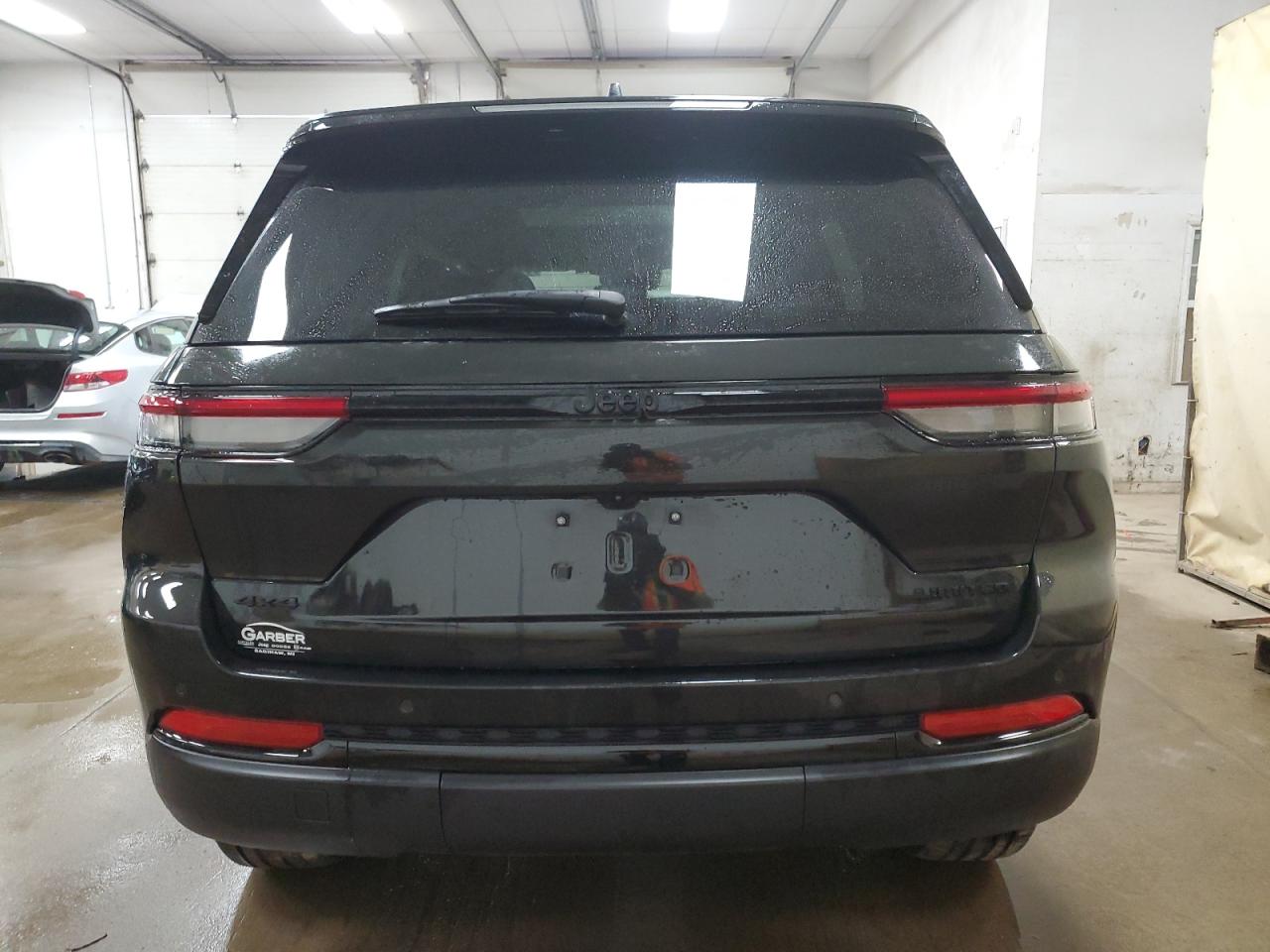 2024 JEEP GRAND CHEROKEE LIMITED photo 11