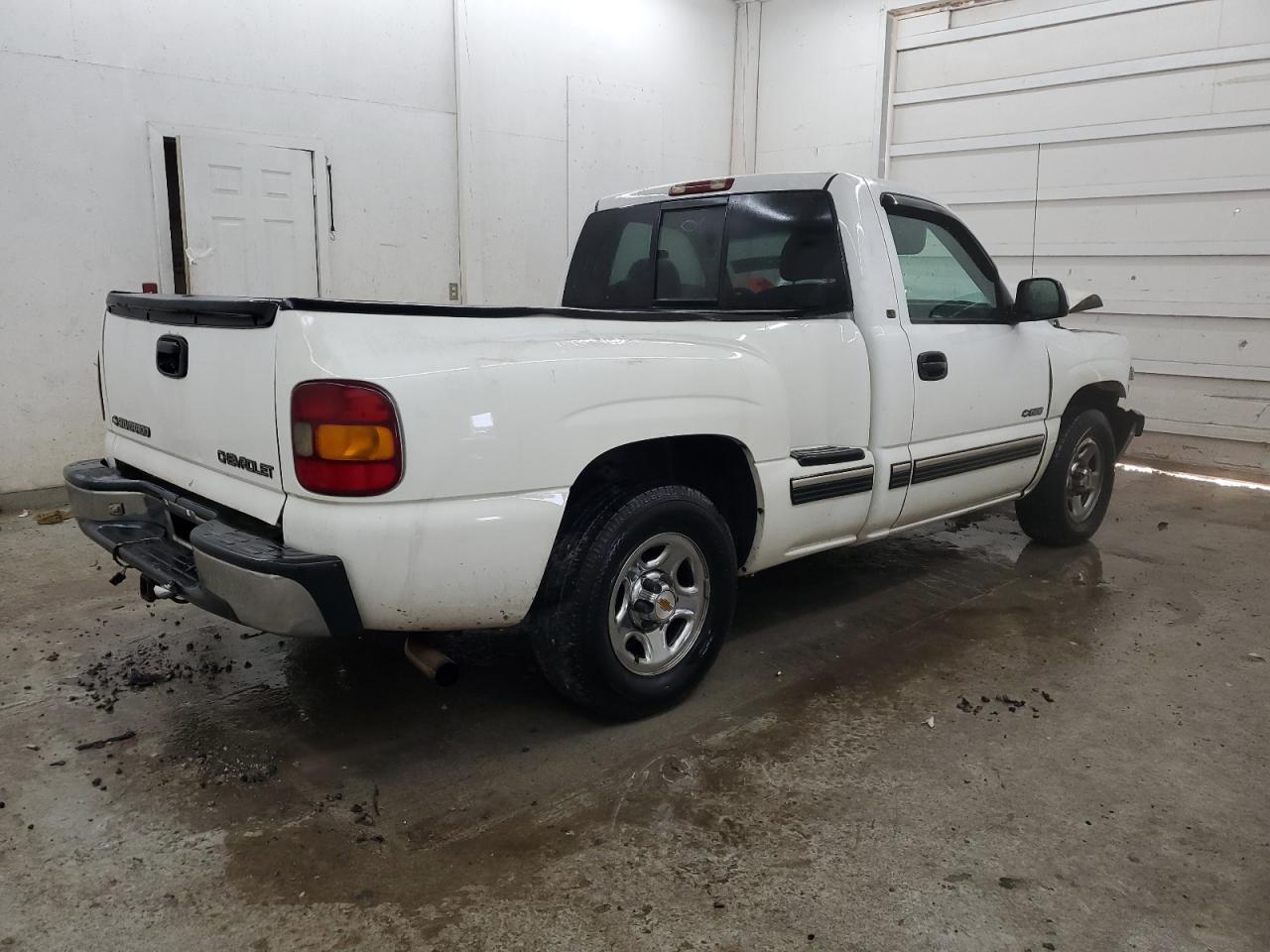 2000 CHEVROLET SILVERADO C1500 photo 7