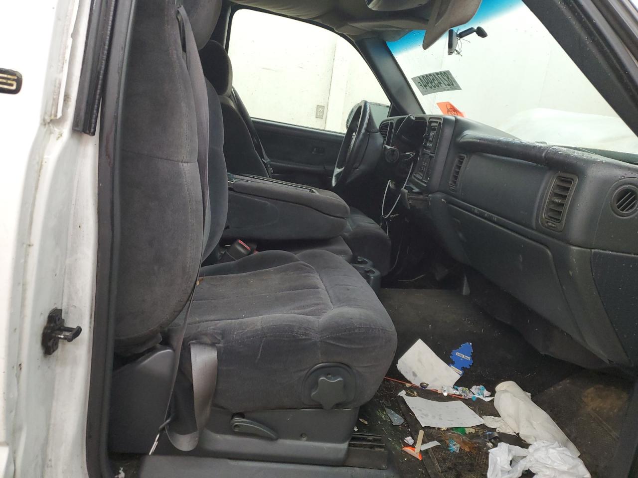 2000 CHEVROLET SILVERADO C1500 photo 31