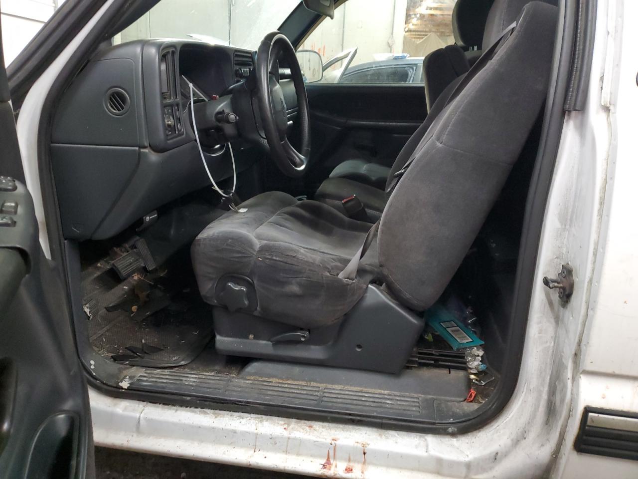 2000 CHEVROLET SILVERADO C1500 photo 19