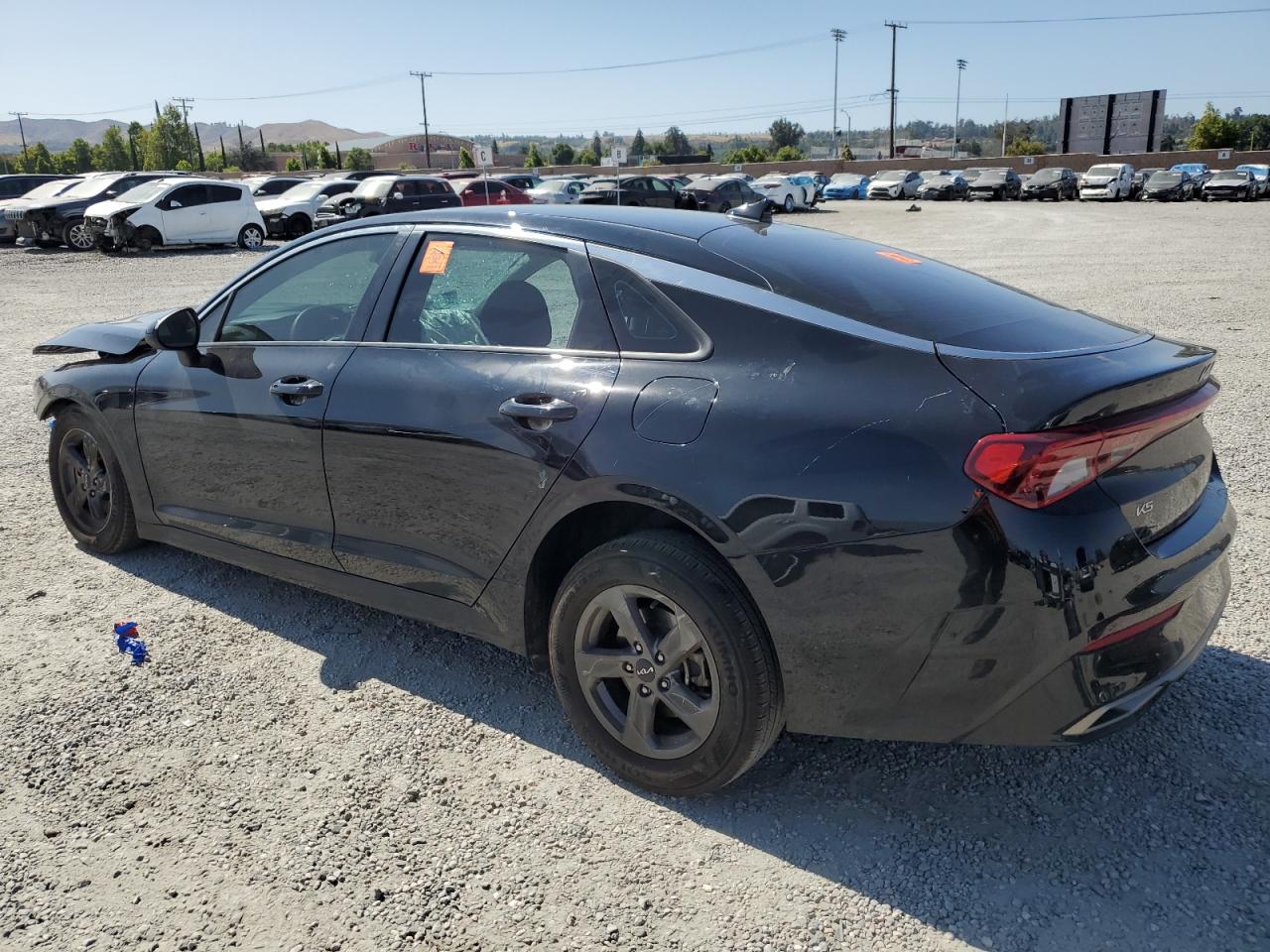 2023 KIA K5 LXS photo 3