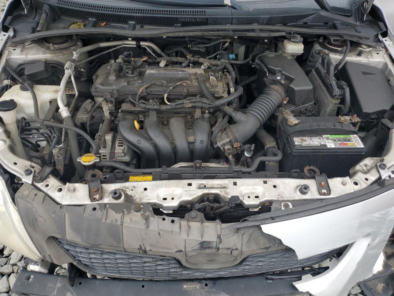 2010 TOYOTA COROLLA BASE photo 11