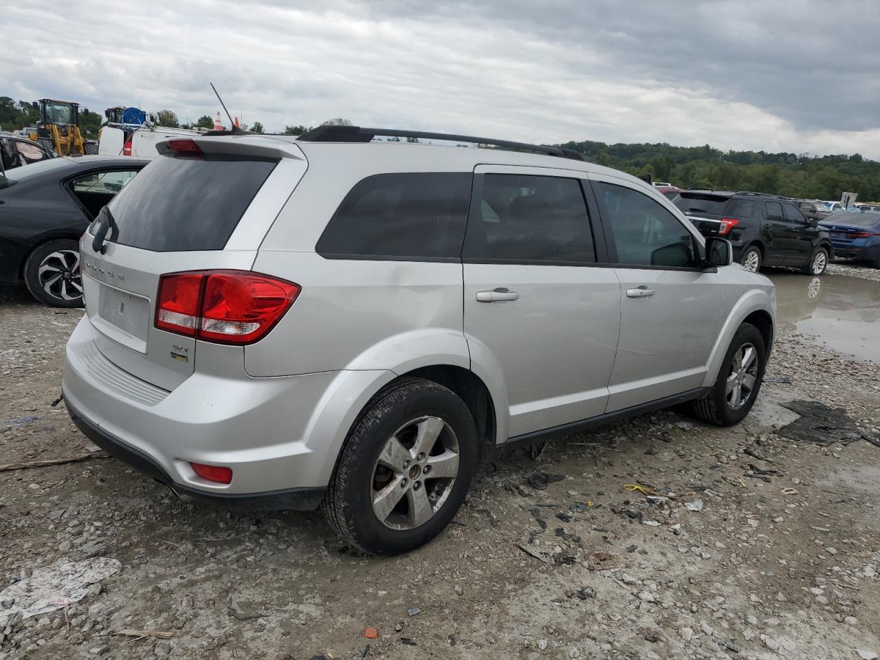 2012 DODGE JOURNEY SXT photo 5