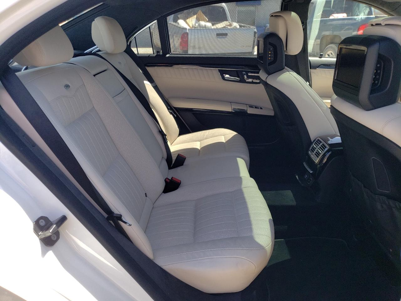 2010 MERCEDES-BENZ S 600 photo 19