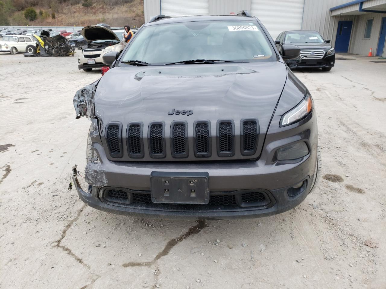 2015 JEEP CHEROKEE LATITUDE photo 9