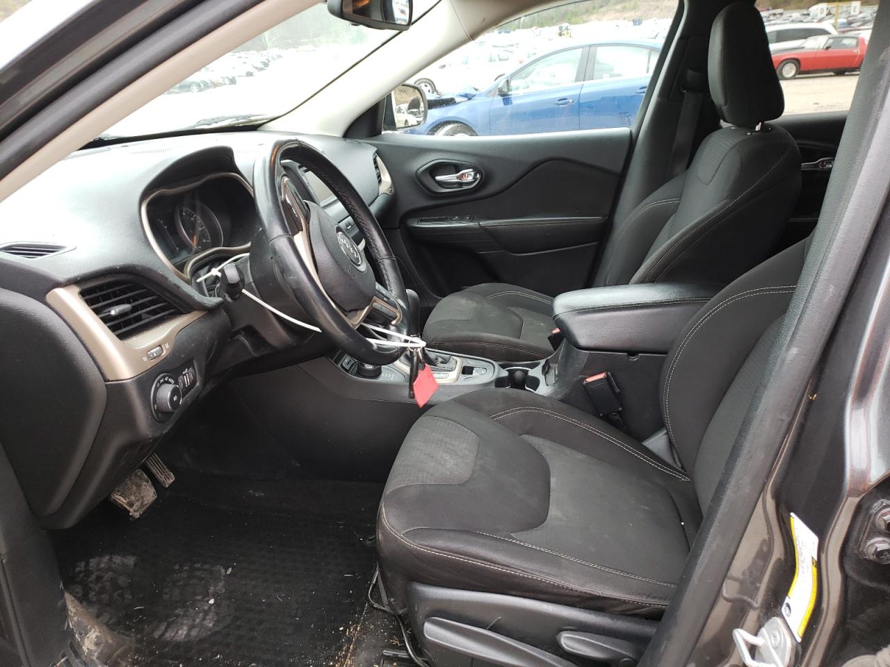 2015 JEEP CHEROKEE LATITUDE photo 13