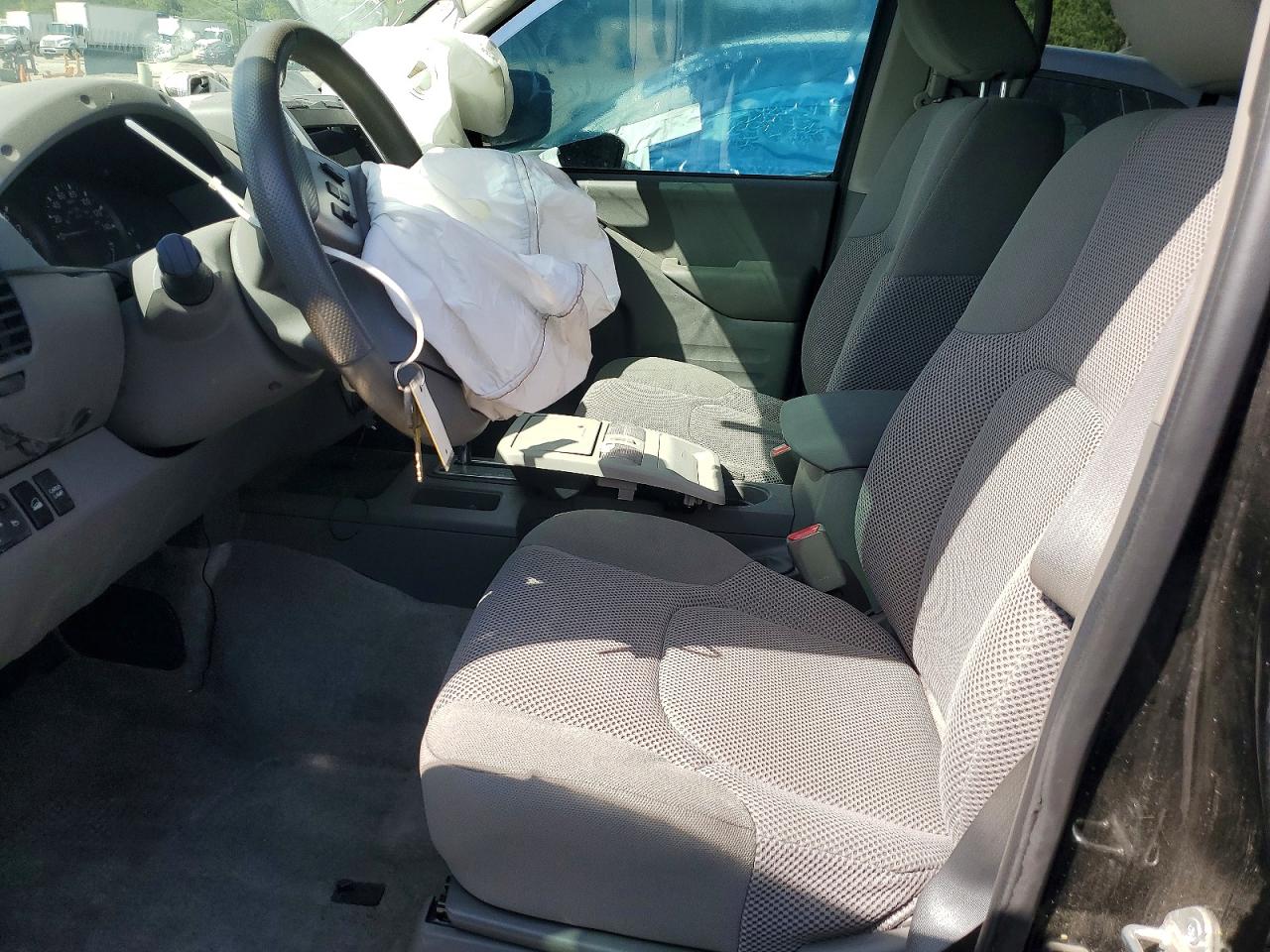 2018 NISSAN FRONTIER S photo 19