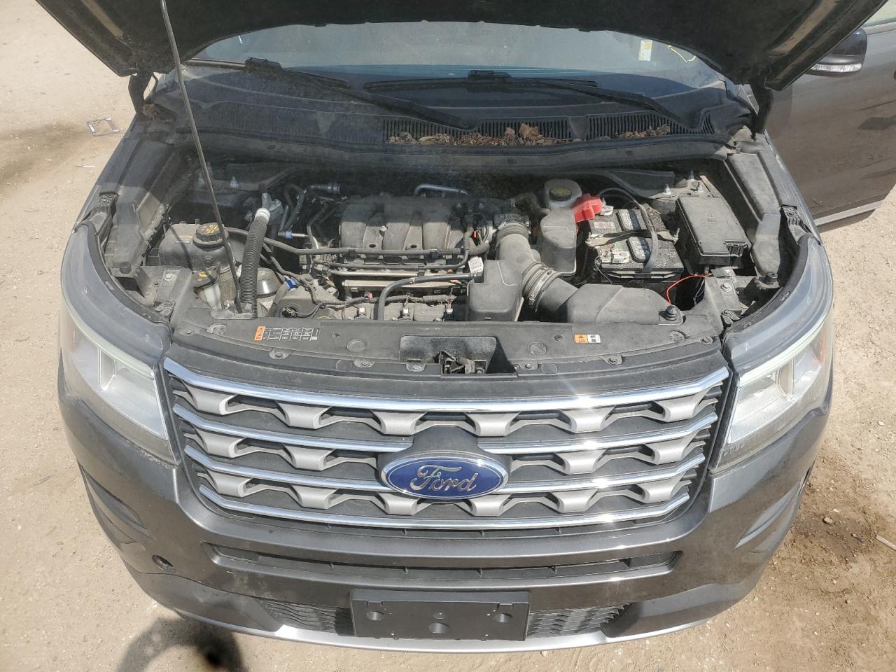 2017 FORD EXPLORER XLT photo 23