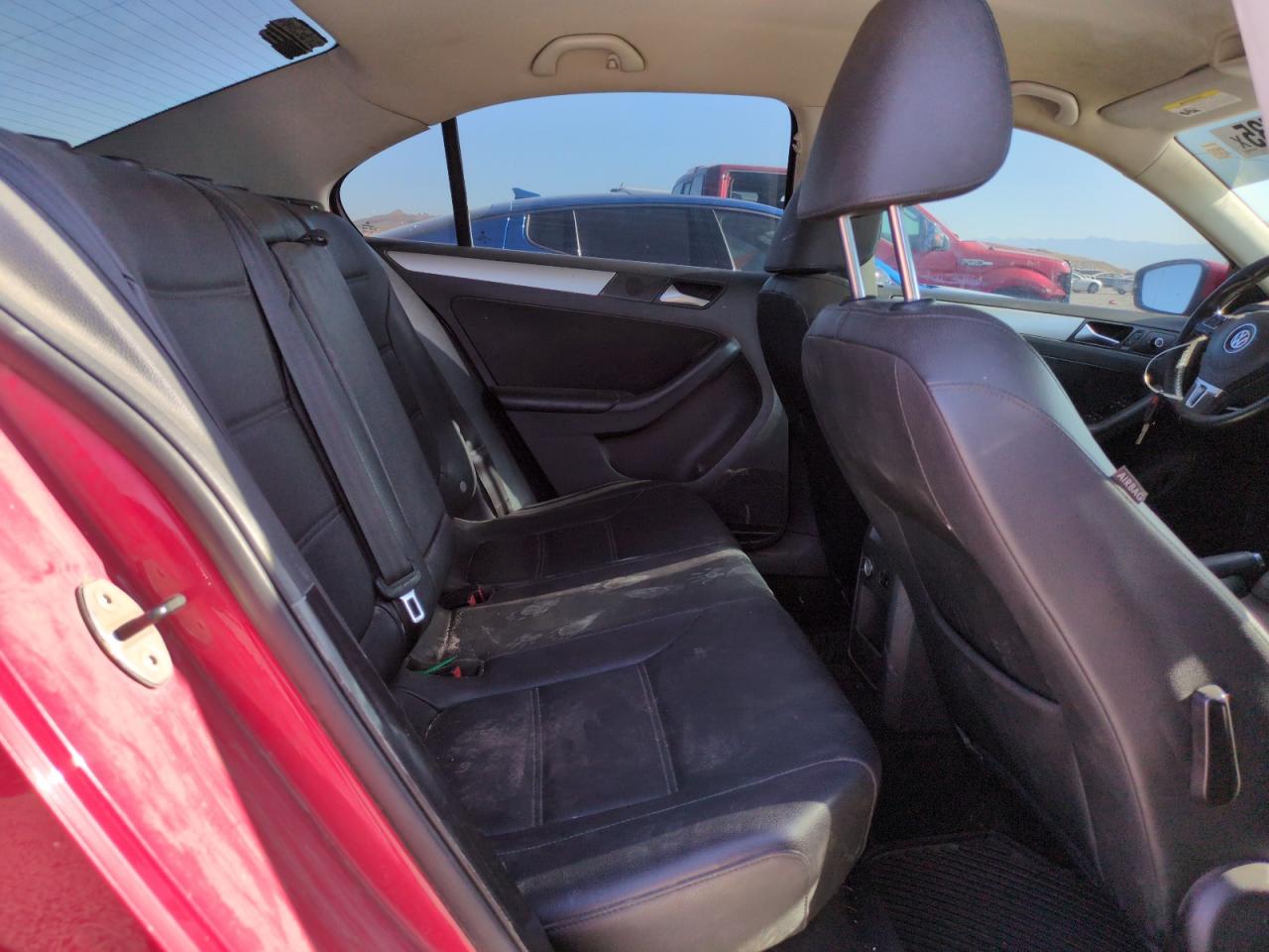 2013 VOLKSWAGEN JETTA SE photo 28