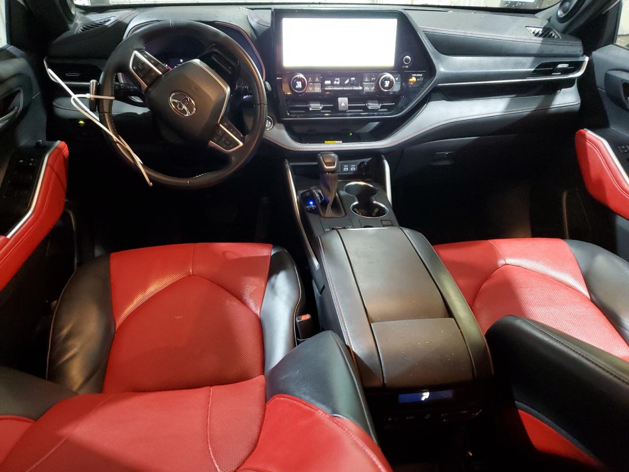 2023 TOYOTA HIGHLANDER XSE photo 15