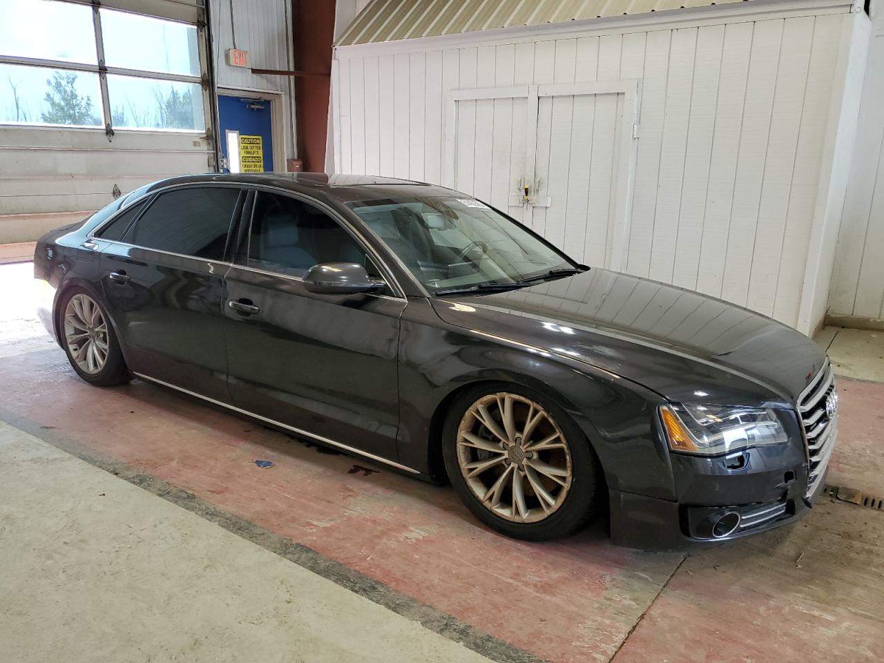 2011 AUDI A8 photo 7
