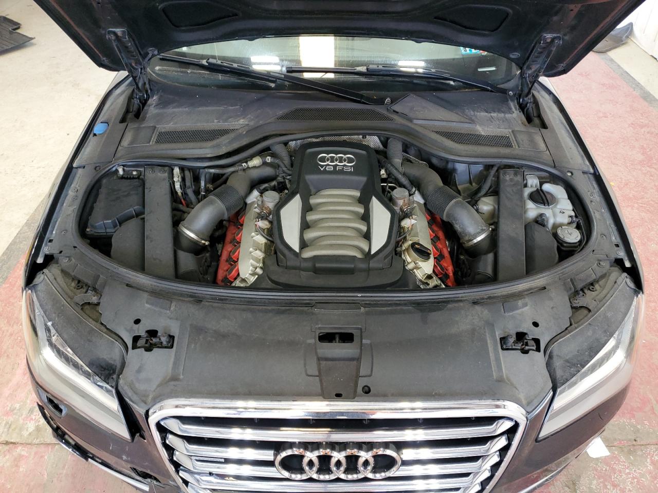 2011 AUDI A8 photo 21