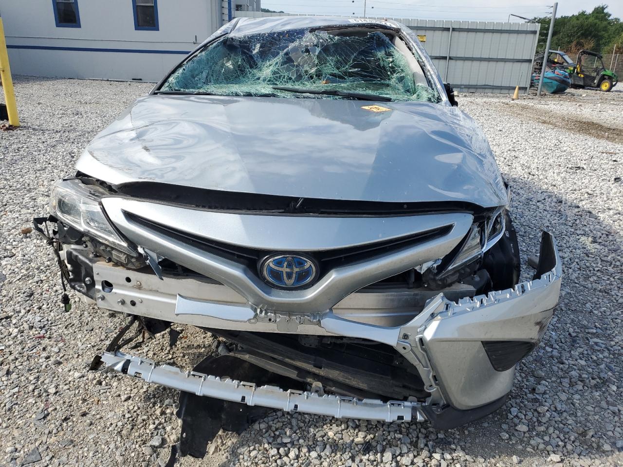2020 TOYOTA CAMRY SE photo 5