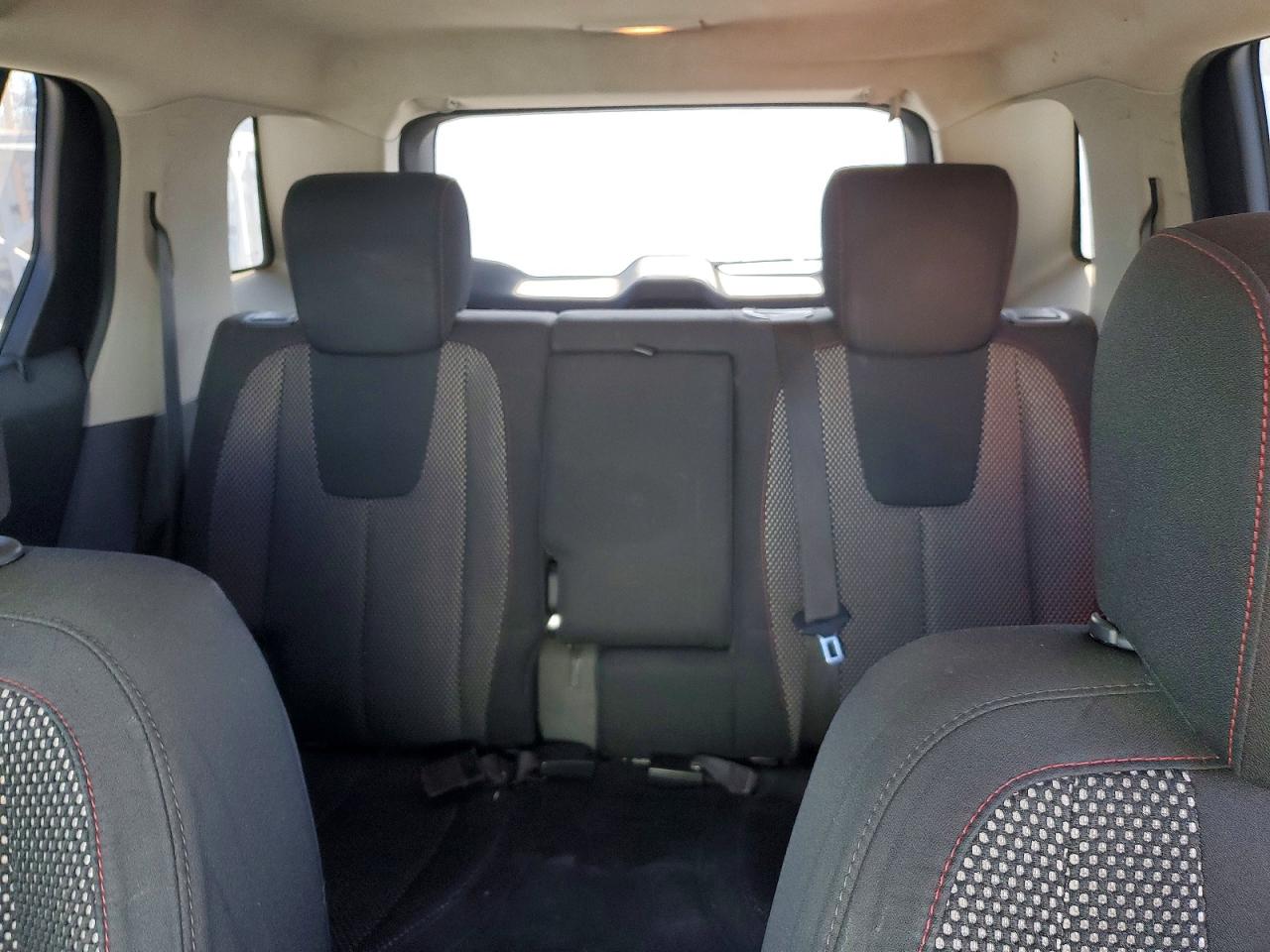 2011 GMC TERRAIN SLE photo 10
