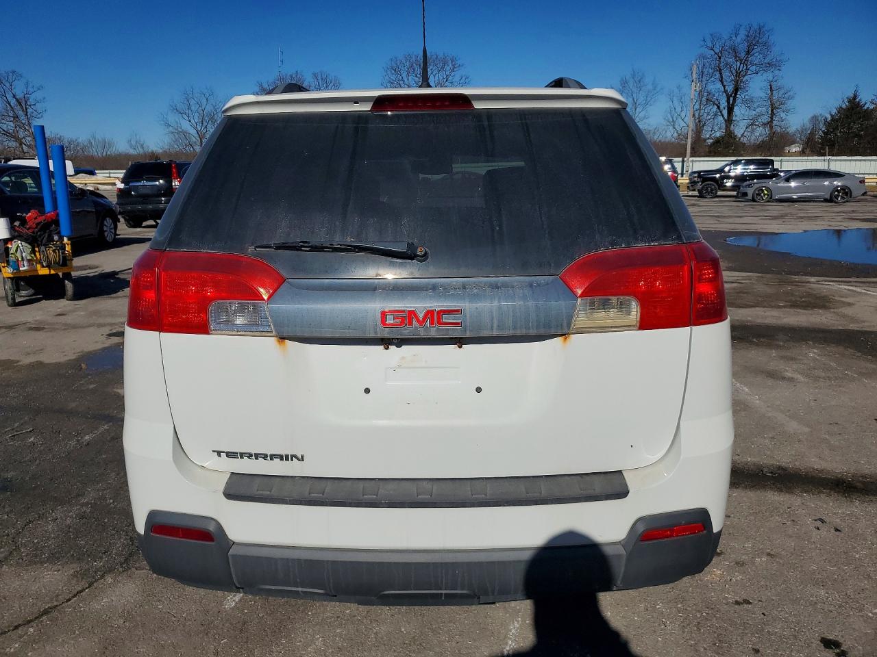 2011 GMC TERRAIN SLE photo 6