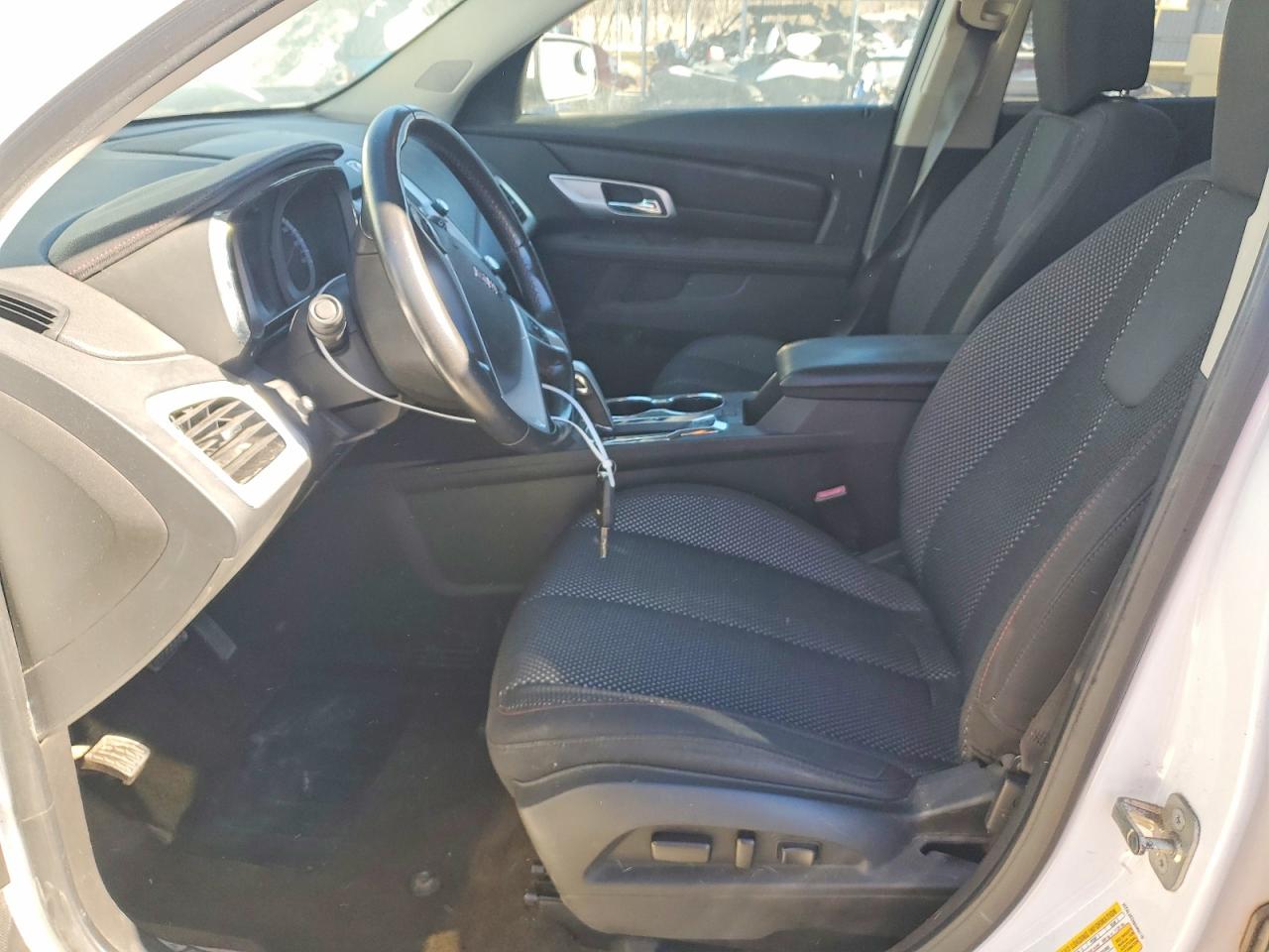 2011 GMC TERRAIN SLE photo 7