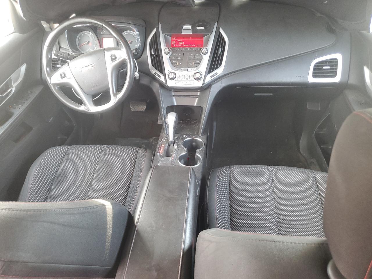 2011 GMC TERRAIN SLE photo 8