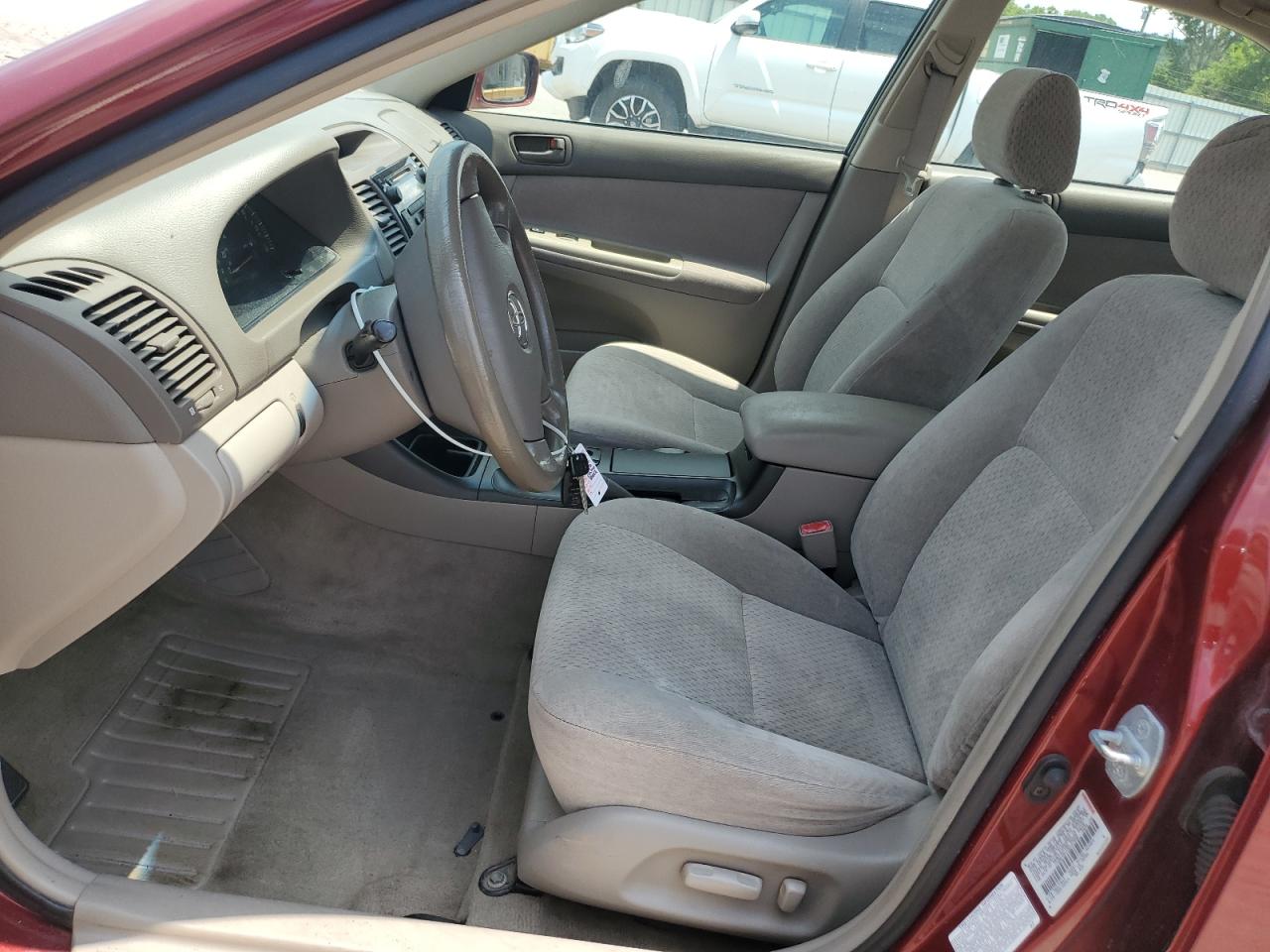 2003 TOYOTA CAMRY LE photo 13