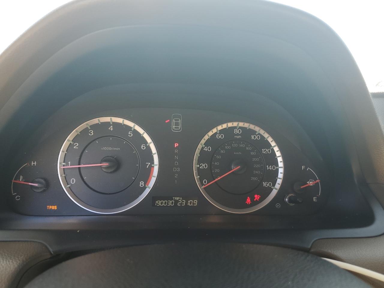 2010 HONDA ACCORD EXL photo 9